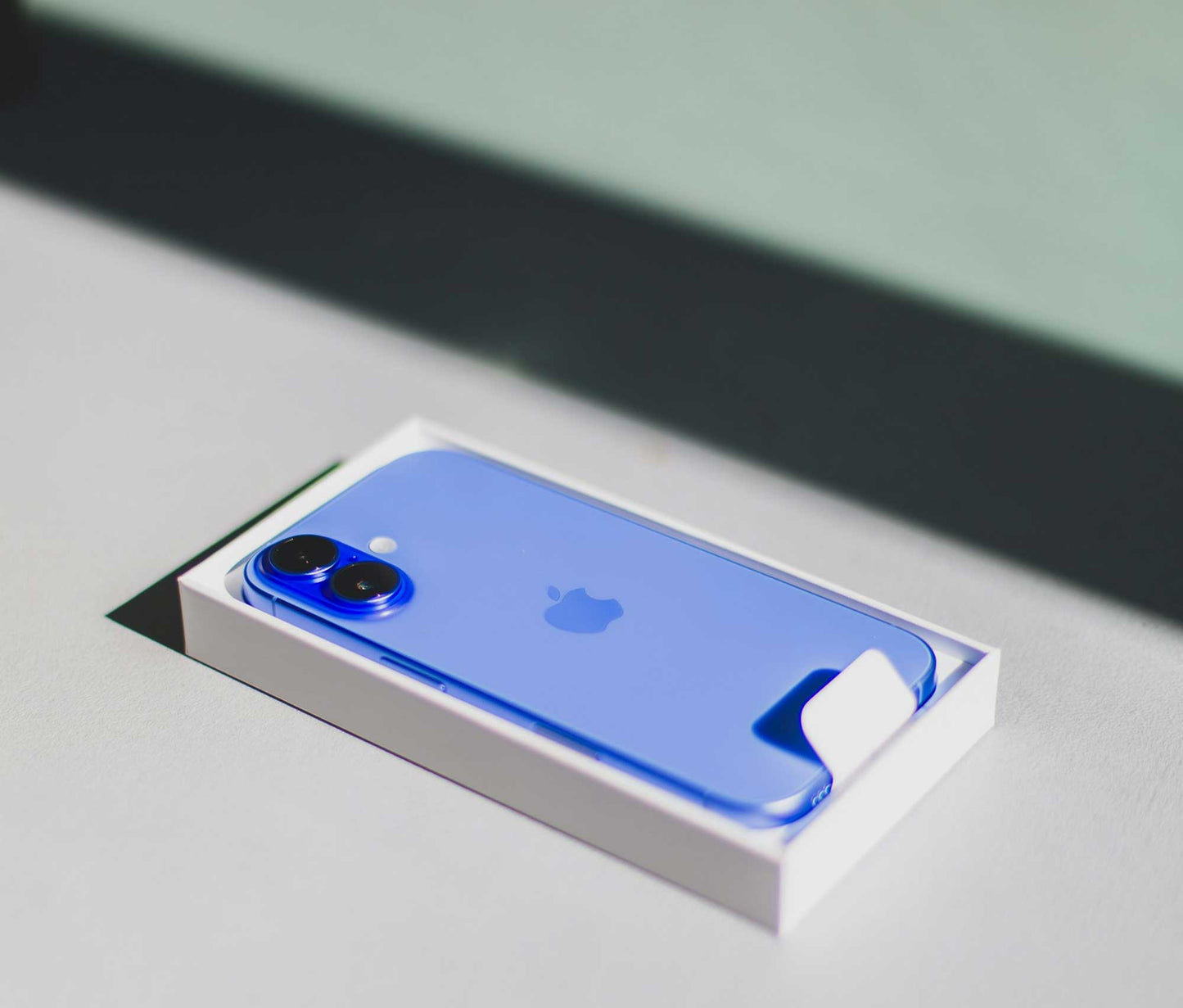 IPhone 16 - Reconditionné par Apple – Qualité Premium (Grade A+)