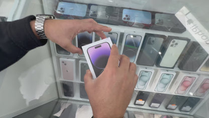 IPhone 13 - Reconditionné par Apple – Qualité Premium (Grade A+)
